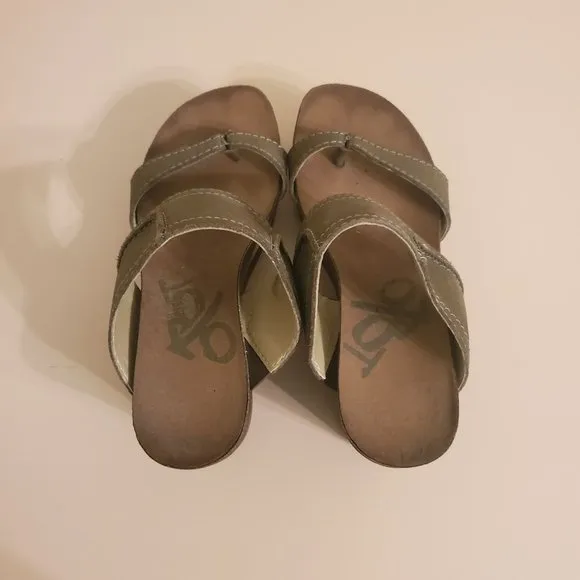 OTBT Brown Wedge Sandals 7.5M Leather BROOKFIELD Toe Thong