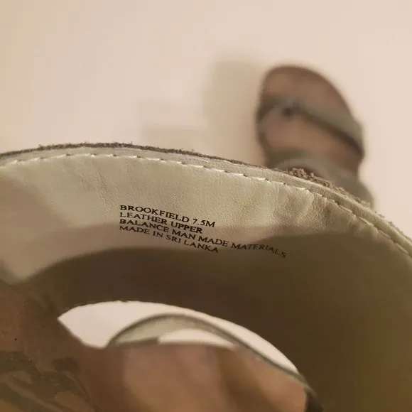OTBT Brown Wedge Sandals 7.5M Leather BROOKFIELD Toe Thong