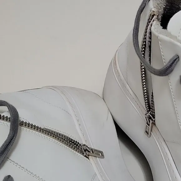 P448 Skate High Top Sneakers