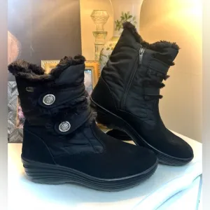 Pajar Black Caroline Snow Boots