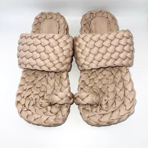 Paloma Barcelò Flat sandals in Naturale | size 38 / US 8