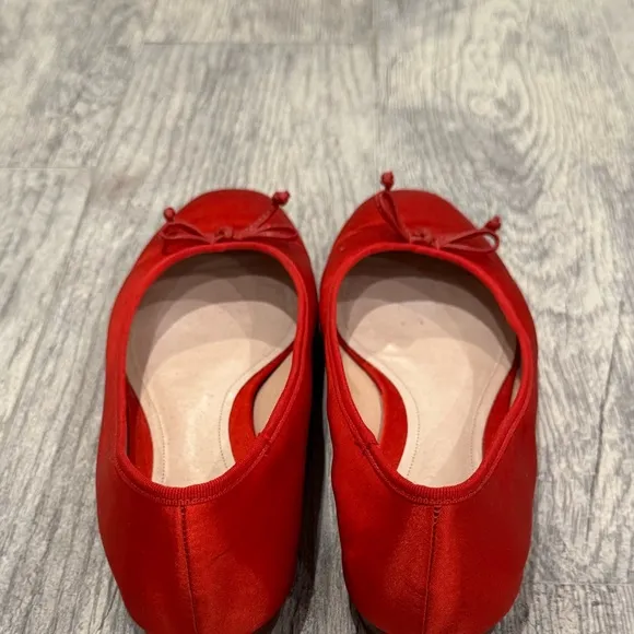 Porte &amp; Paire red bow embellished satin ballet flats