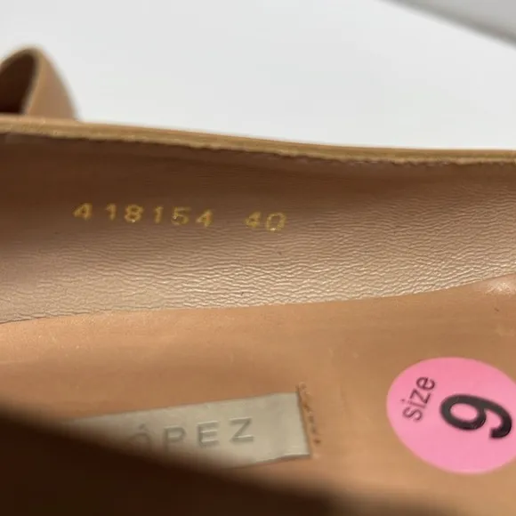 Pura Lopez beige ballet style flats - straw fringe accent -UK40 - Size 9