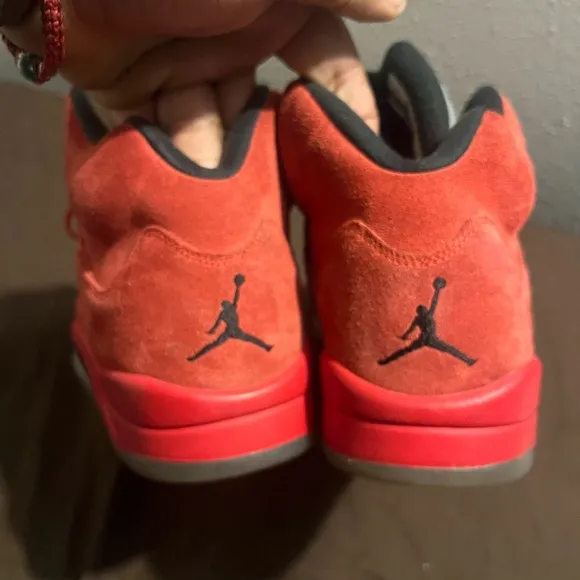 Red Suede High-Top Sneakers Retro 5 Red Suede Nike men size 13