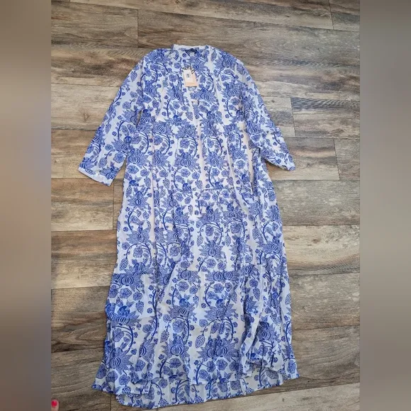 Ro's Garden Exclusive Bluefanny Rio Midi Dress