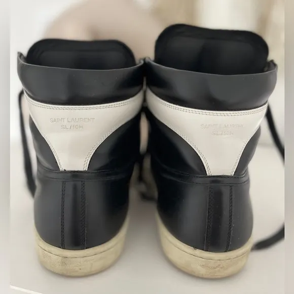 SAINT LAURENT Signature Court Classic SL/10H Leather High Top Sneakers