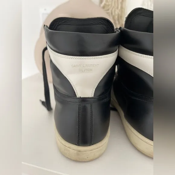 SAINT LAURENT Signature Court Classic SL/10H Leather High Top Sneakers