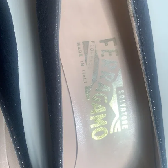 SALVATORE 6.5 AA FERRAGAMO BLACK BROCADE PUMPS