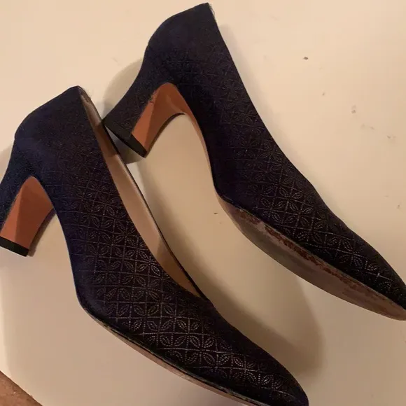 SALVATORE 6.5 AA FERRAGAMO BLACK BROCADE PUMPS