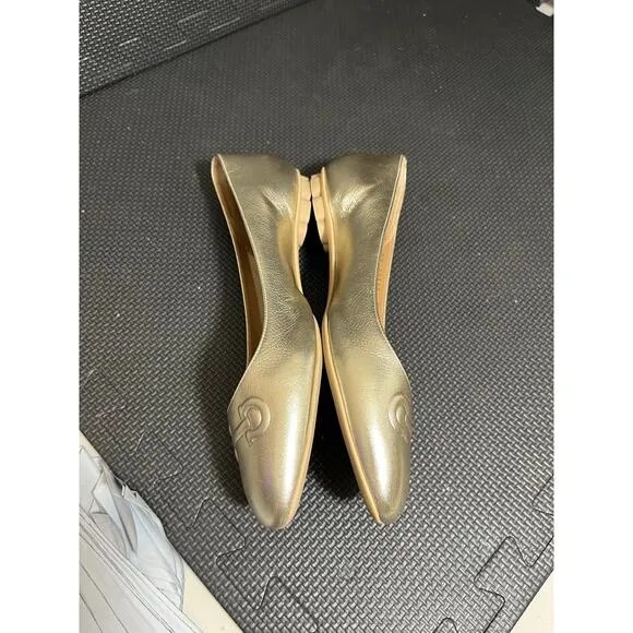 Salvatore Ferragamo - Gold Ballet Flats w/ Embossed Design Womens Flats Size 7.5
