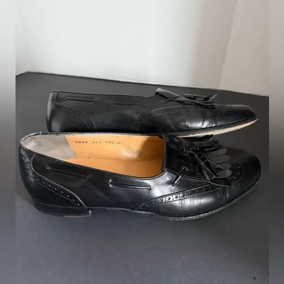 SALVATORE FERRAGAMO Kiltie Tassel Black Leather Loafers Dress Shoes US 10.5 D