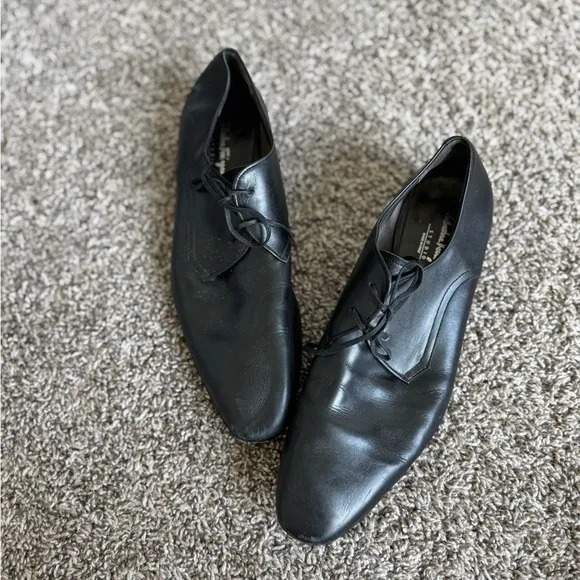 Salvatore Ferragamo leather black dress shoes loafers