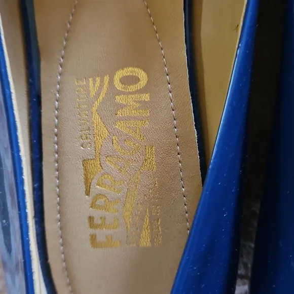 Salvatore Ferragamo Varona Patent Leather Ballet Flats Cobalt Blue Sz 10 B NWT