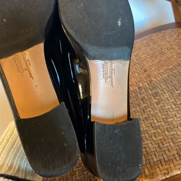 Salvatore Ferragamo black patent leather bow front flat loafers 7