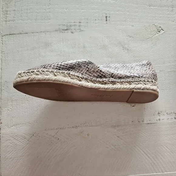 Sam Edelman Kesia Espadrille FlatsWomen's Snake Skin, Multi Size 9 NWOT