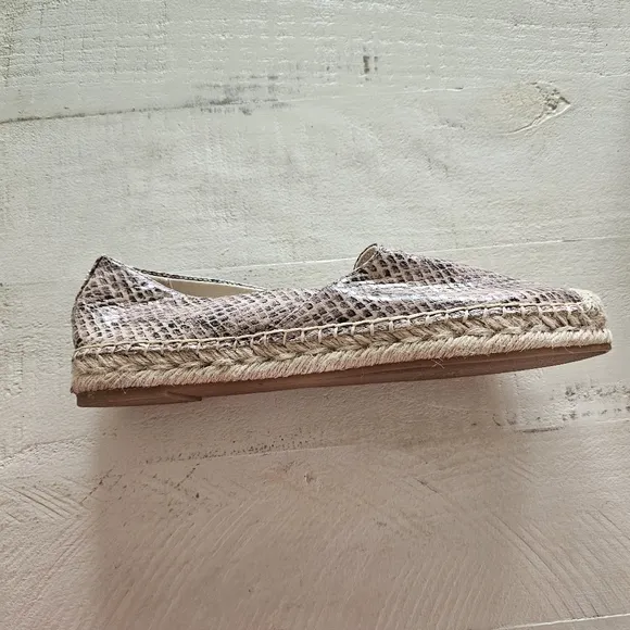 Sam Edelman Kesia Espadrille FlatsWomen's Snake Skin, Multi Size 9 NWOT