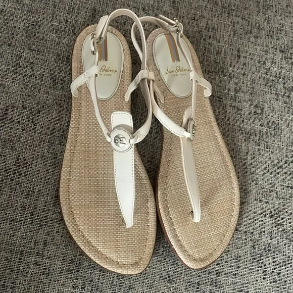 Sam Edleman Women's Gigi Retro T-Strap Flat Sandals Size 9