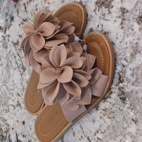 See by Chloe Magnolia Flat Slide Sandals NEW without box Size EU 37/ US 6