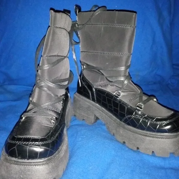 Shellys London BIG BLACK  Snowfall Snow Boots  ( BRAND NEW !!! )