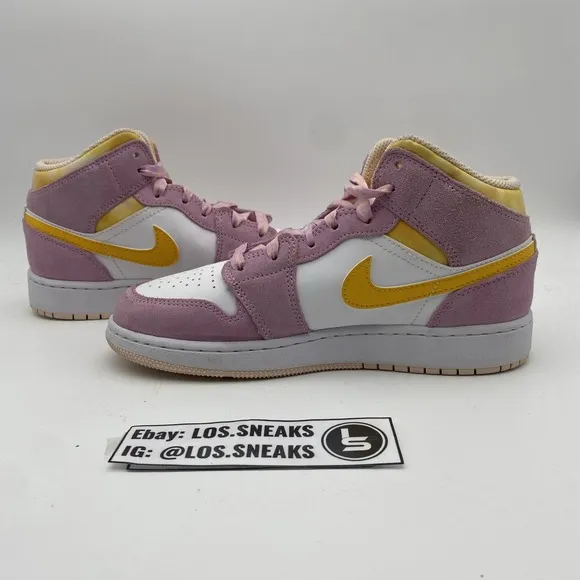 Size 5y-(GS) - Jordan 1 SE High Arctic Pink (DC9517-600)