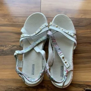 Skechers multicolored strappy sandals 11