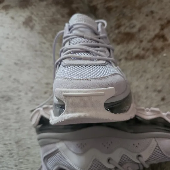 SKECHERS Street Uno Chaos Women's Chunky Sneakers in Lavender Size 8 NEW