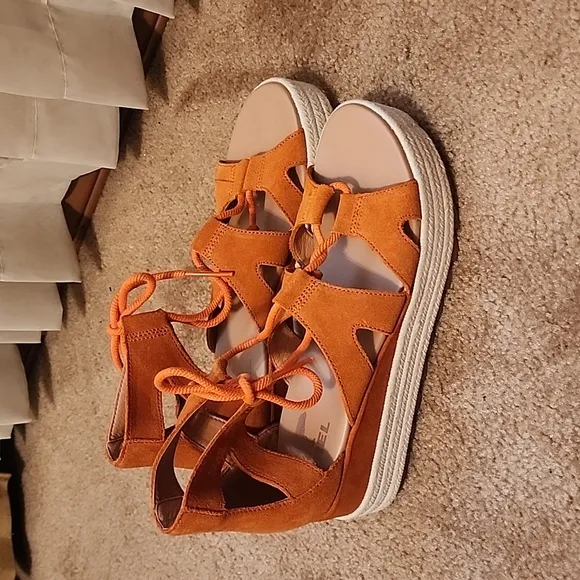 Sorel Cameron Flatform Lace Suede Espadrilles Sandals in Desert Sun Gum 17