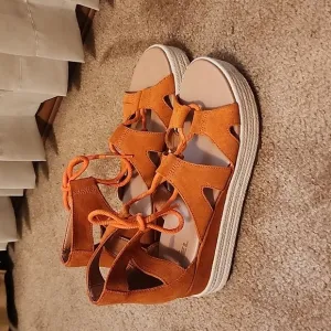 Sorel Cameron Flatform Lace Suede Espadrilles Sandals in Desert Sun Gum 17