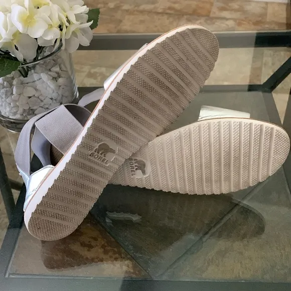 SOREL ELLA II FLAT SANDALS