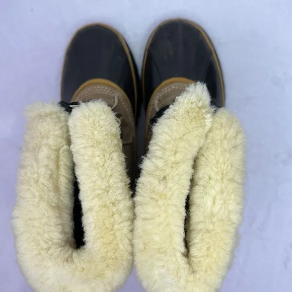 SOREL Men’s Caribou Fleece-trimmed Nubuck and Rubber Snow Boots 11