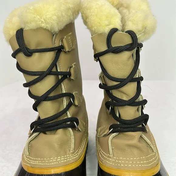 SOREL Men’s Caribou Fleece-trimmed Nubuck and Rubber Snow Boots 11