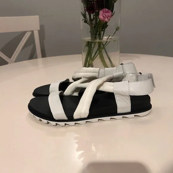 Sorel Roaming Decon Leather Sandals NEW