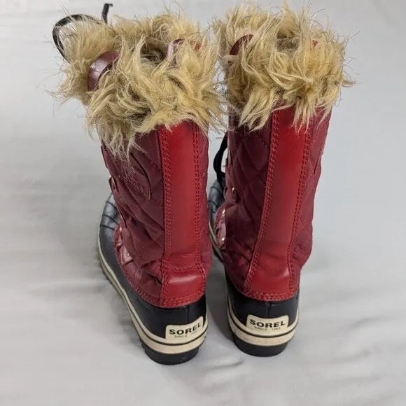 Sorel Tofino Red Quilted Pattern Fur Trim Winter Boots Waterproof