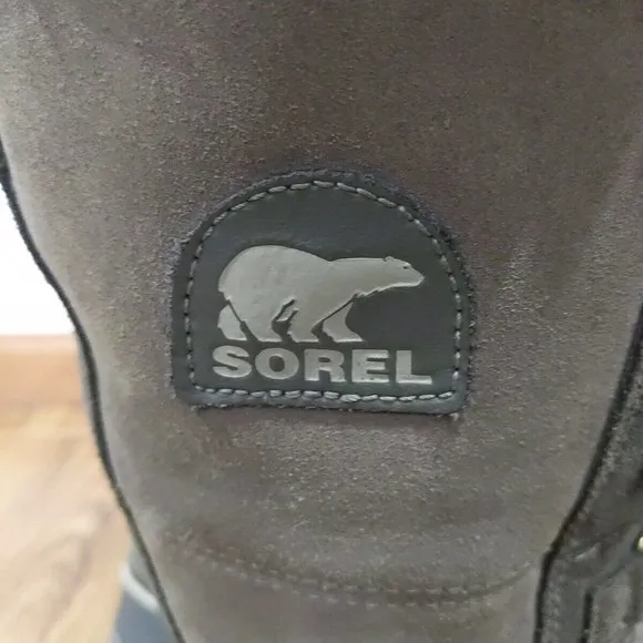 Sorel Women's Tivoli High Insulated Snow Boots Gray Faux Fur Size 9