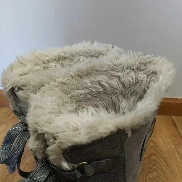 Sorel Women's Tivoli High Insulated Snow Boots Gray Faux Fur Size 9