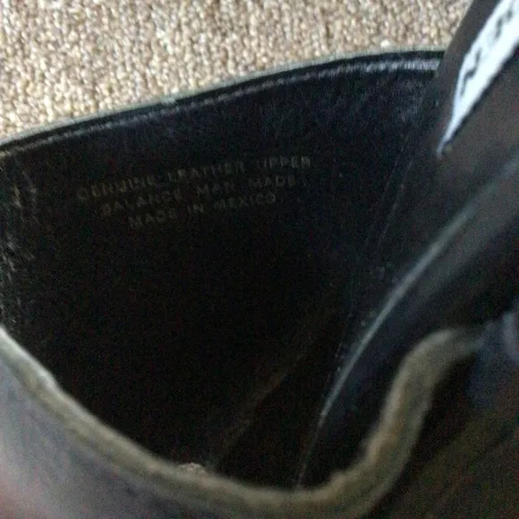 Steve Madden Black Heeled Wedge Sandals - Size 9 1/2