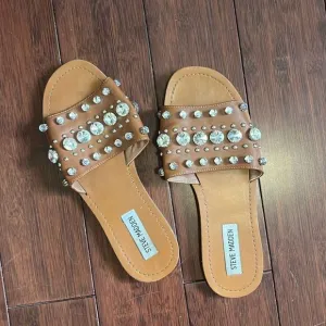 Steve Madden Flat Sandals  - Tan with Crystals - Like New - Size 8