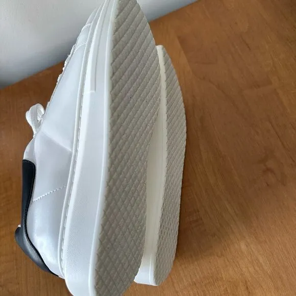 Steve Madden Glazed Black and White Leather Platform Sneakers size 9