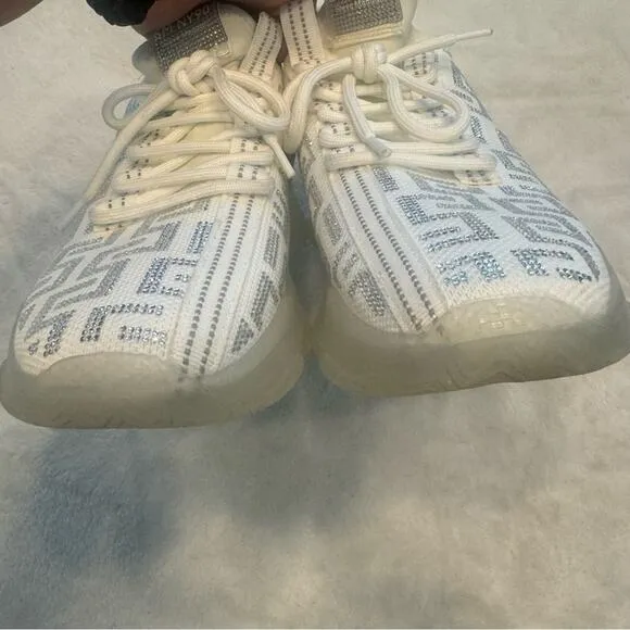 Steve Madden Maxima Rhinestone Sneakers Chunky Knit Low Top White/Silver Size 10