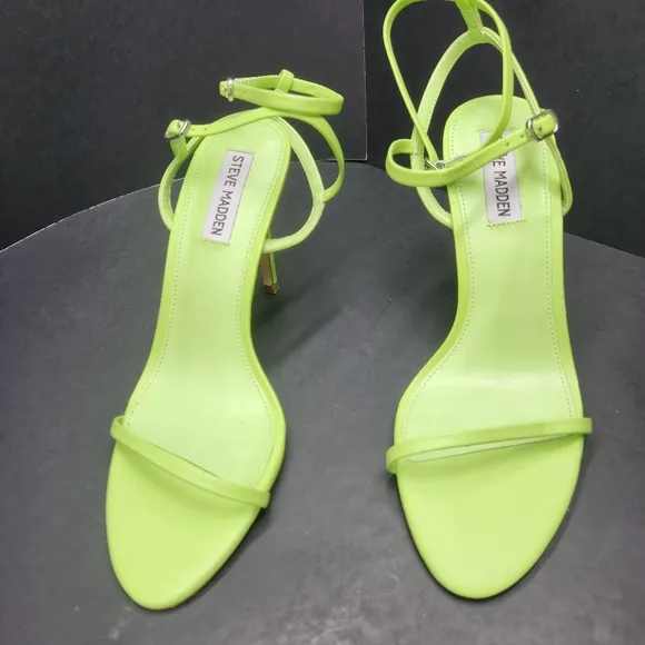 Steve Madden sandals 9M green neon leather Theresa strappy dainty heels new $100