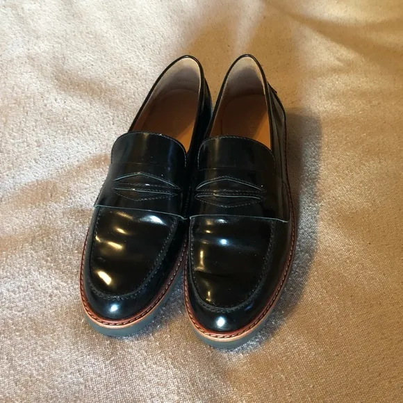 Stuart Weitzman Manila loafers