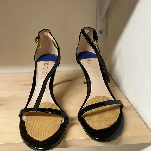 Stuart Weitzman strappy sandals Sz 8N