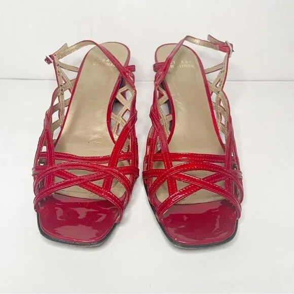 Stuart Weitzman 90s Linner Sandals Red patent Leather Strap y Low Heels …