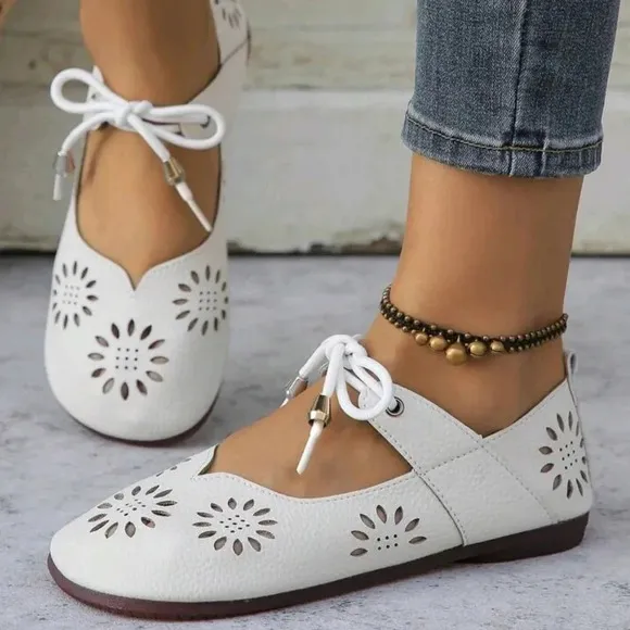 Sunflower Head Flat Sandals For Women, Breathable Slip-On, Lace-Up Soft Bottom