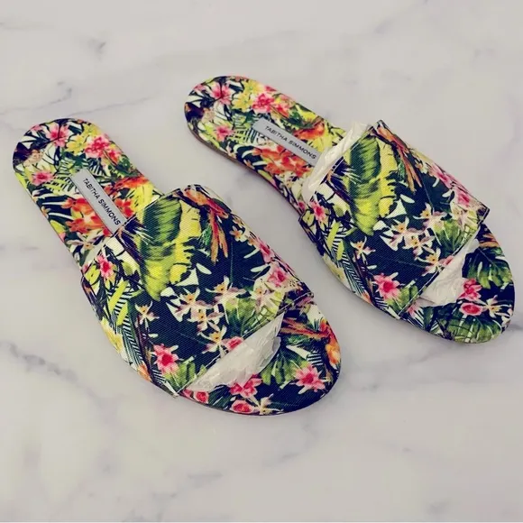 Tabitha Simmons Ivy Flat Slide Sandals Size 6.5
