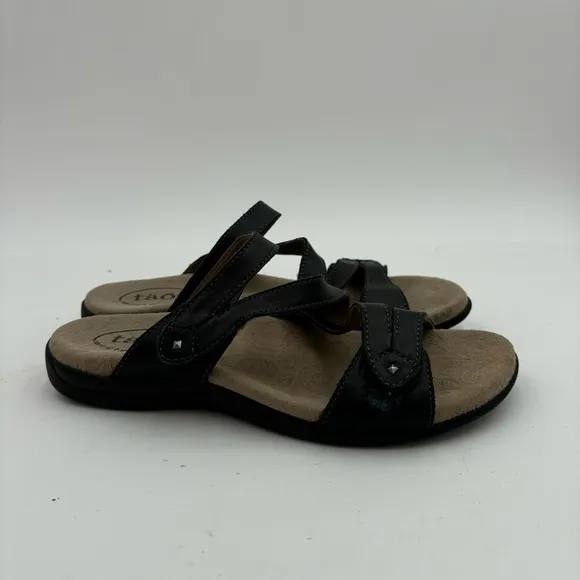 Taos Women’s 7 Black Leather Double U Strappy Sandals