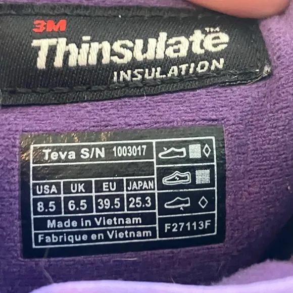 Teva Purple Black 3M Thinsulate Insulation Lace Up Tall Snow Boots Size 8.5