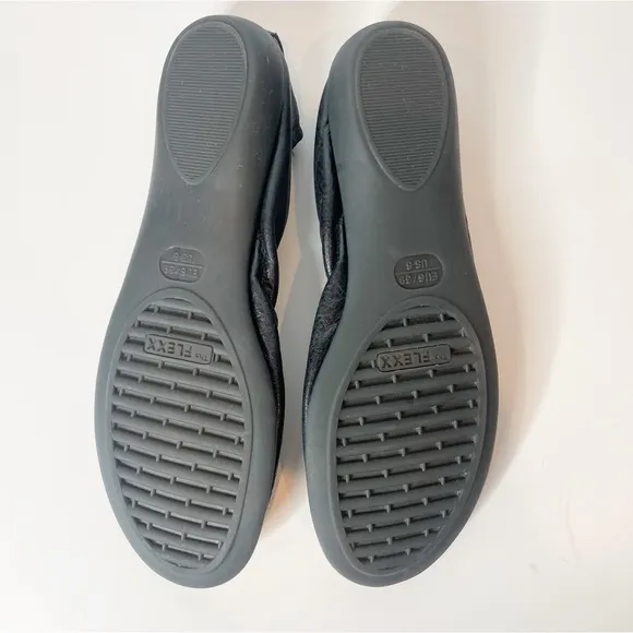 The Flexx Black Leather Ballet Flats Size 8