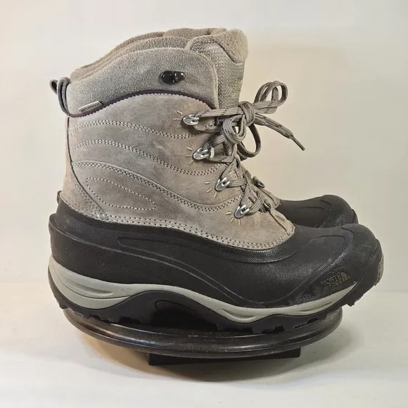 The North Face Chilkat Womens Size 9.5 Insulated Winter Boots Primaloft Suede