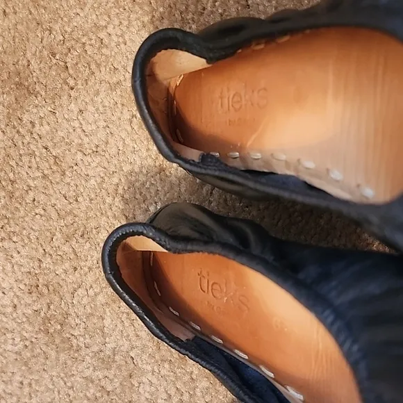 Tieks Ballet Flats in Black